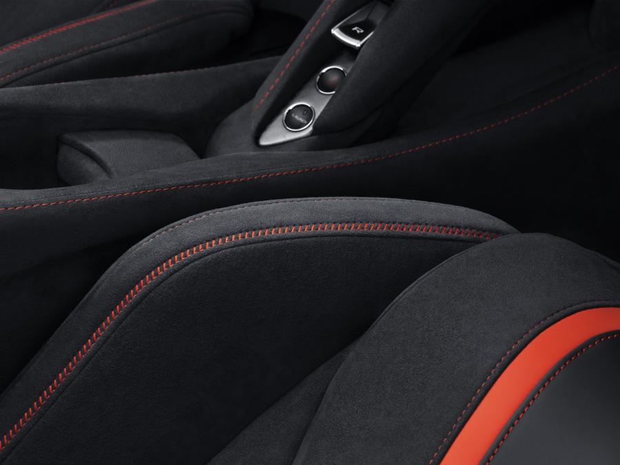 Детали экстерьера McLaren MSO 720S Stealth Theme 2018 года  (фото 7 из 8)